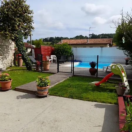 Les Hirondelles * Puyoo